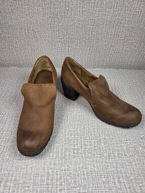Born Brown Distressed Leather Chunky Heels Women's 9.5 Shoes